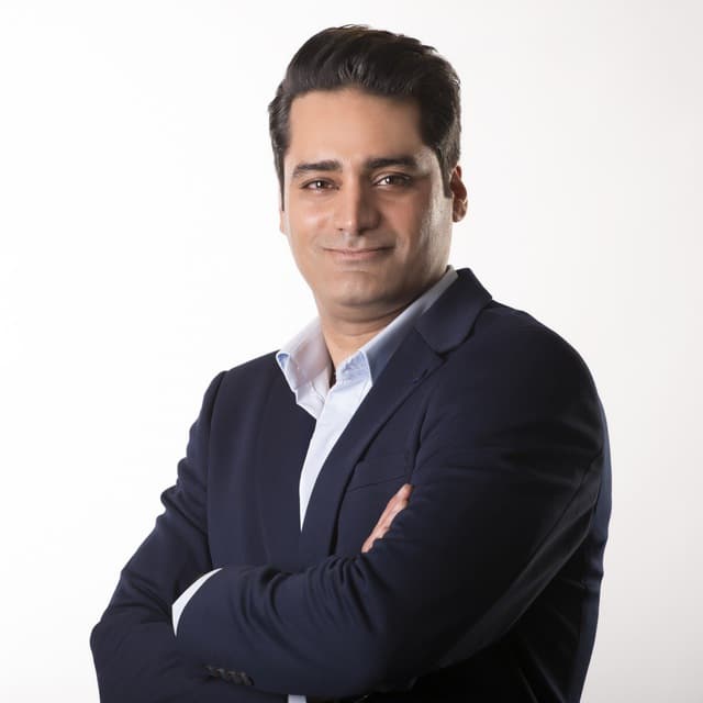 نظر دکتر بهرنگ موسوی در مورد آموزش‌های محمدامین ساقی‌زاده